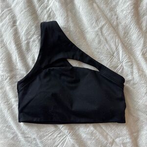 Alphalete Black Asymmetrical sports bra